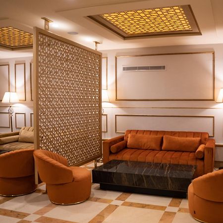 Royal Tulip Korbous Bay Thalasso & Springs (Adults Only) Qorbu Exterior photo Interior of the hotel