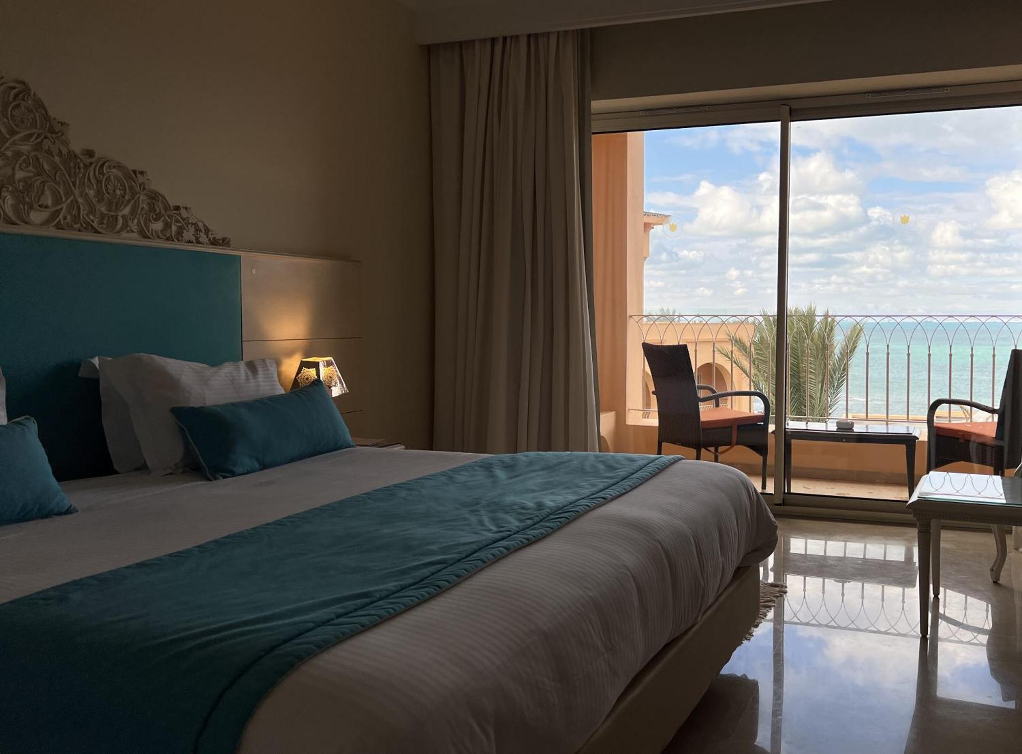 Royal Tulip Korbous Bay Thalasso & Springs (Adults Only) Qorbu Exterior photo A room at Iberostar Grand Hotel Bávaro